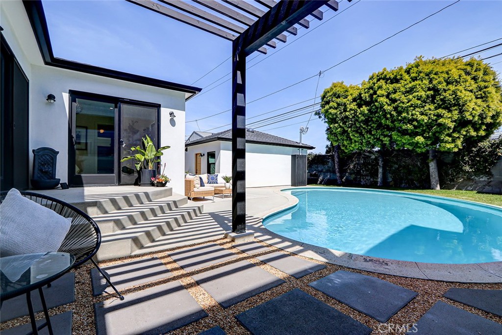 2100 Wendy Way