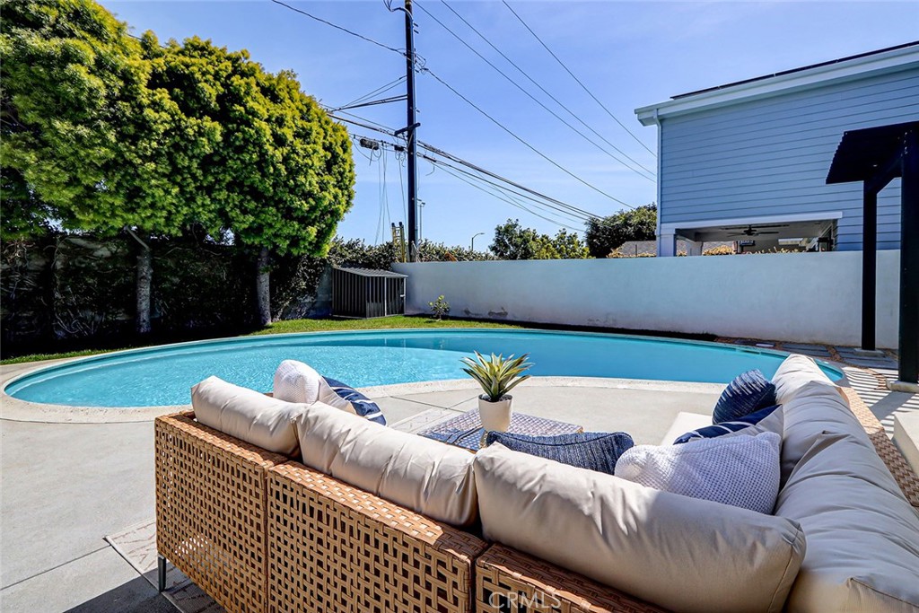 2100 Wendy Way