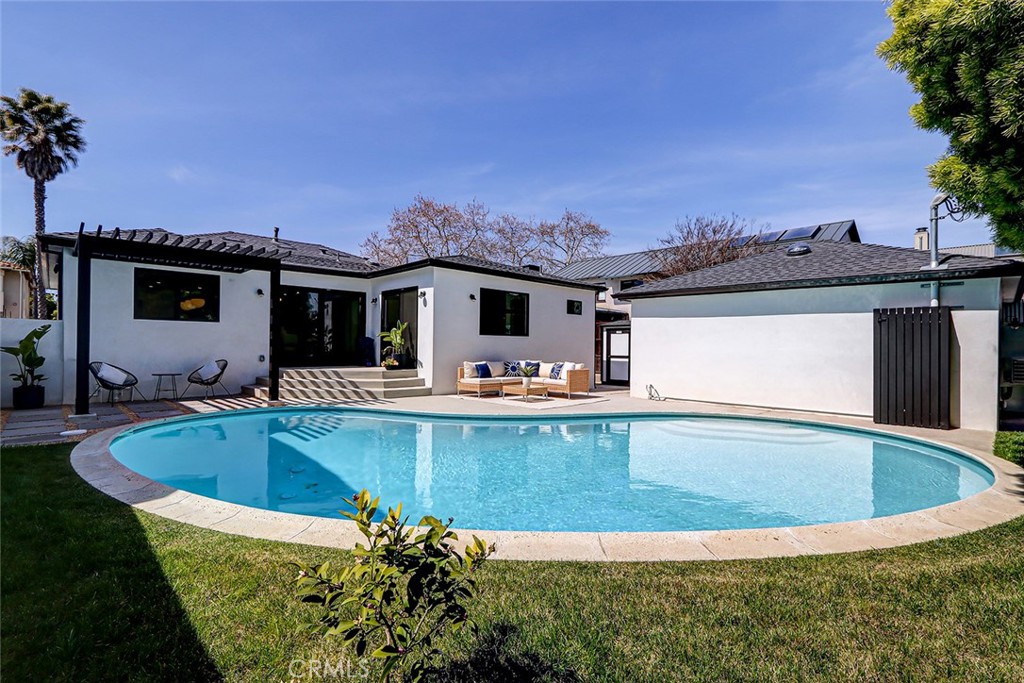 2100 Wendy Way