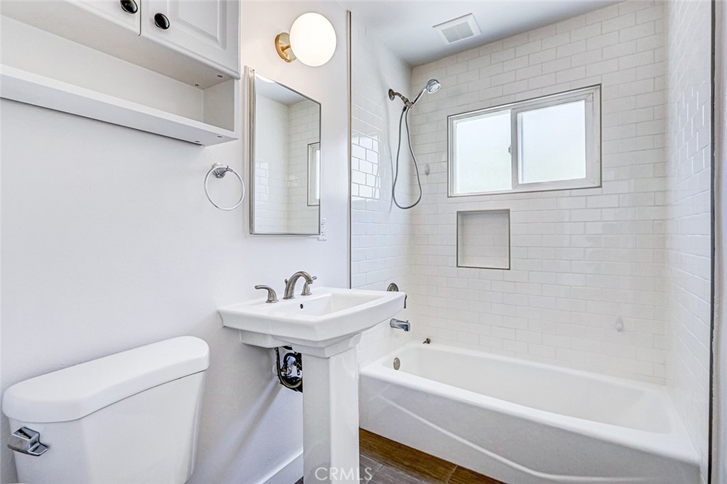 708 S Redondo Avenue