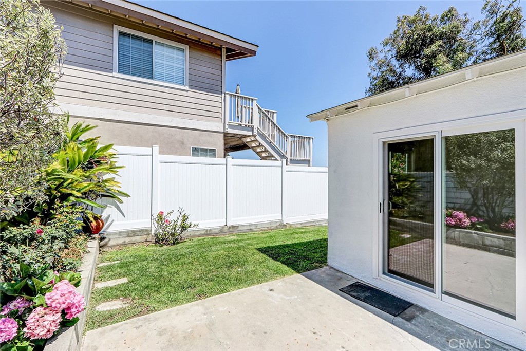 708 S Redondo Avenue