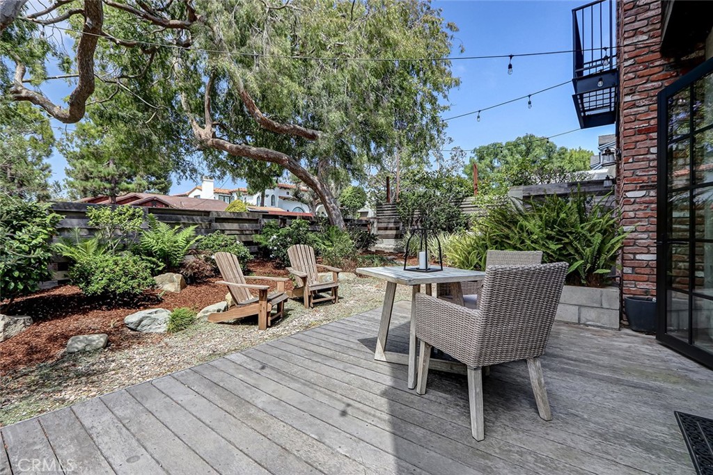 3208 Agnes Road