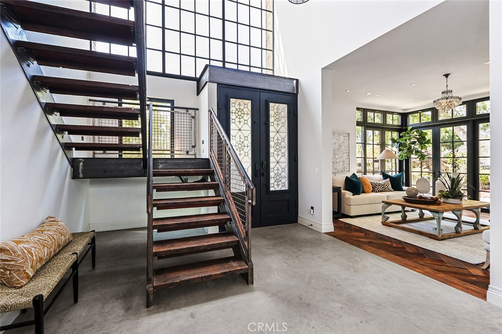 3208 Agnes Road