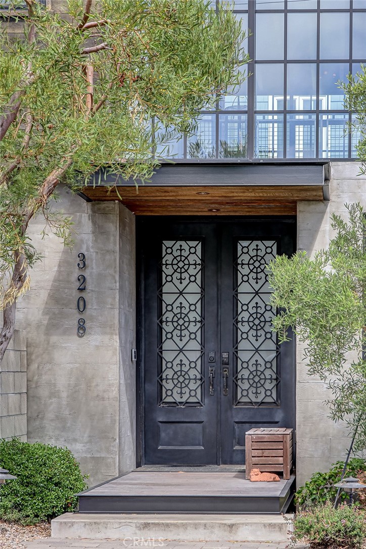 3208 Agnes Road
