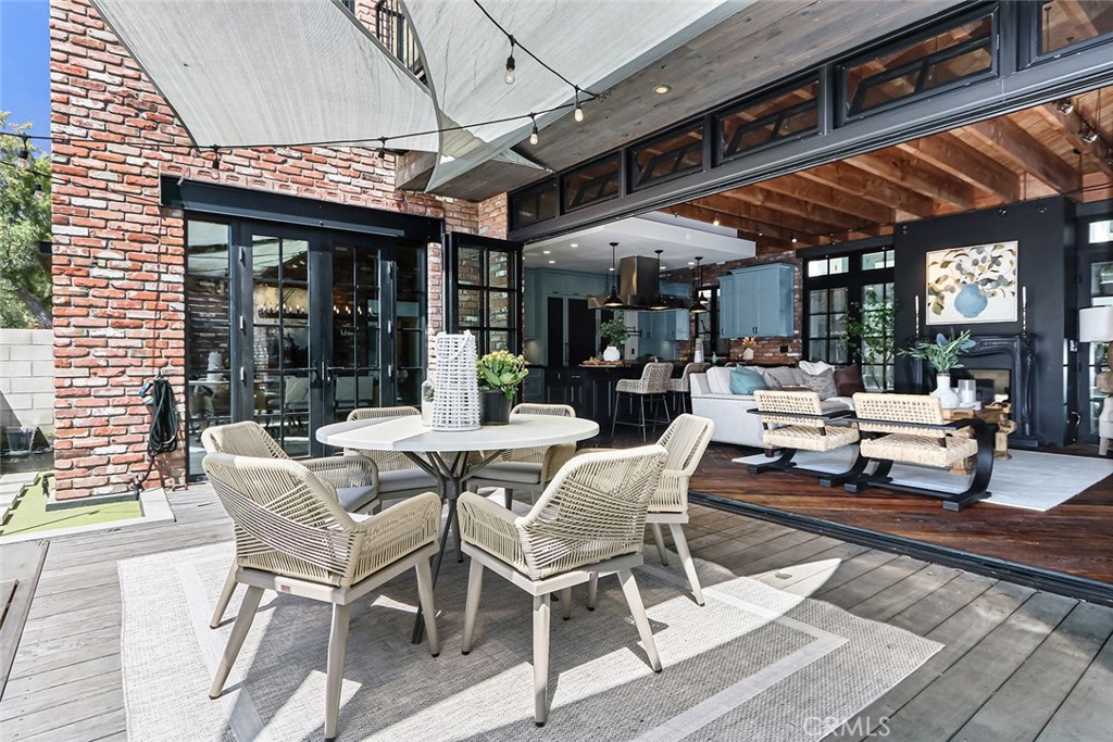 3208 Agnes Road