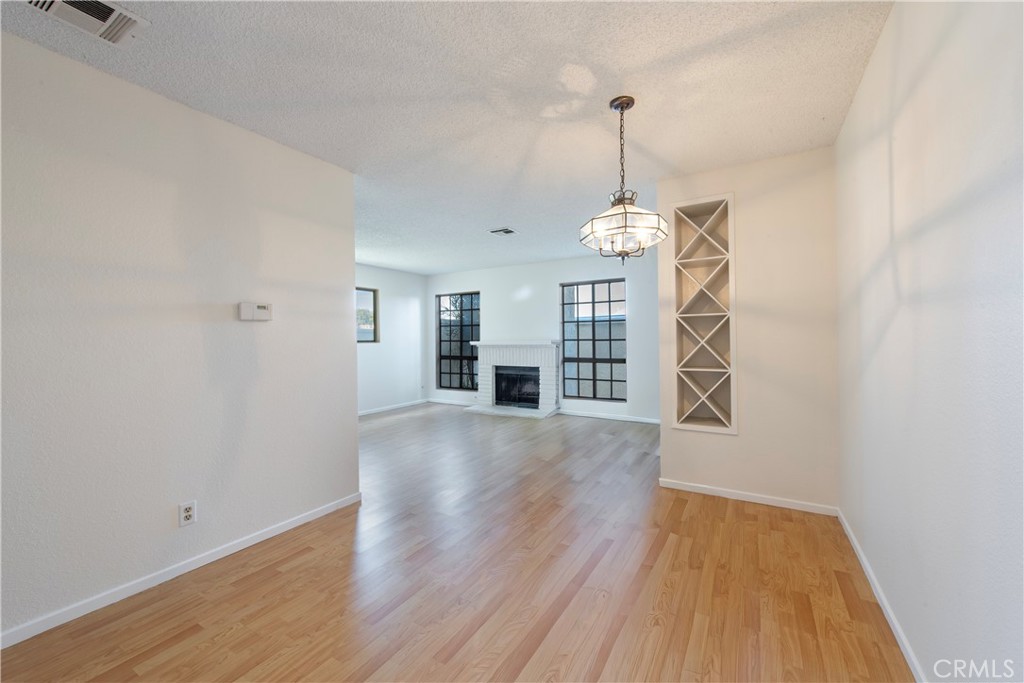 2527 Artesia 67