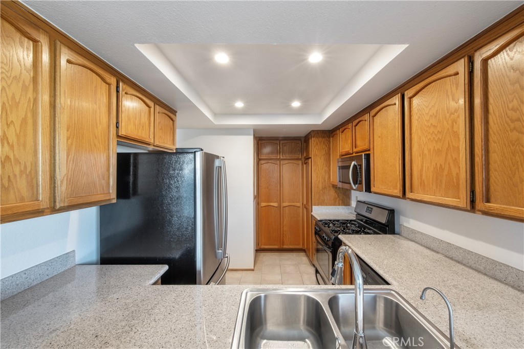 2527 Artesia 67