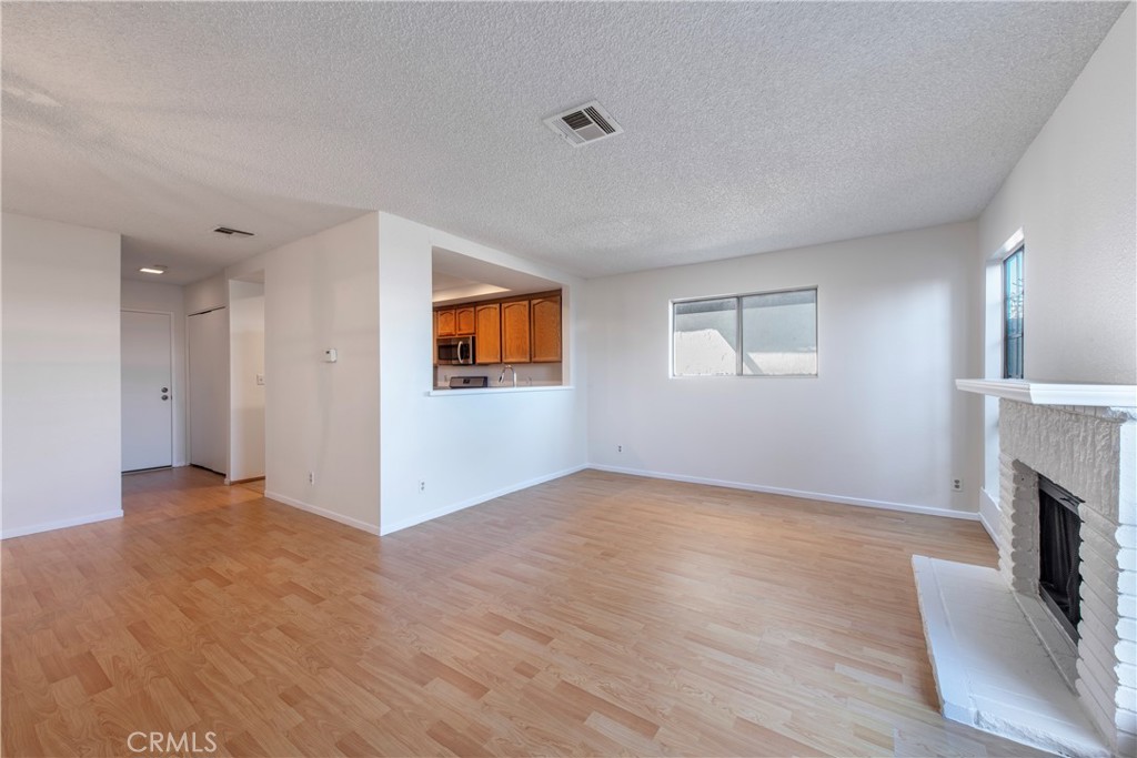 2527 Artesia 67
