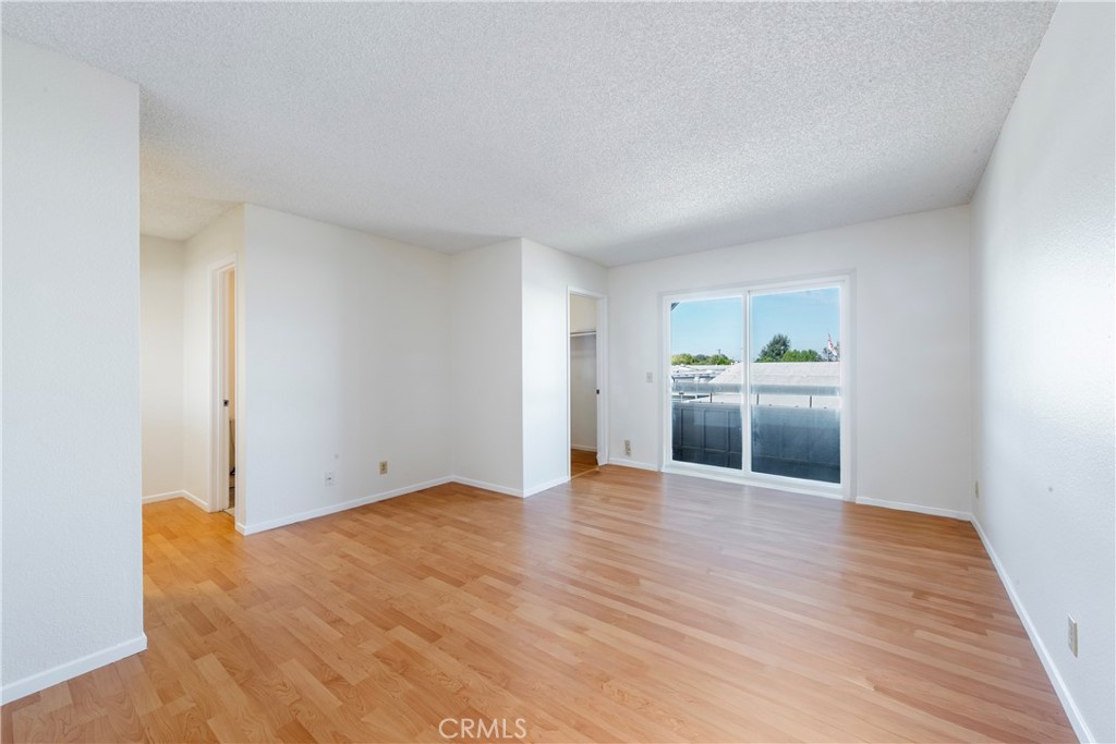 2527 Artesia 67