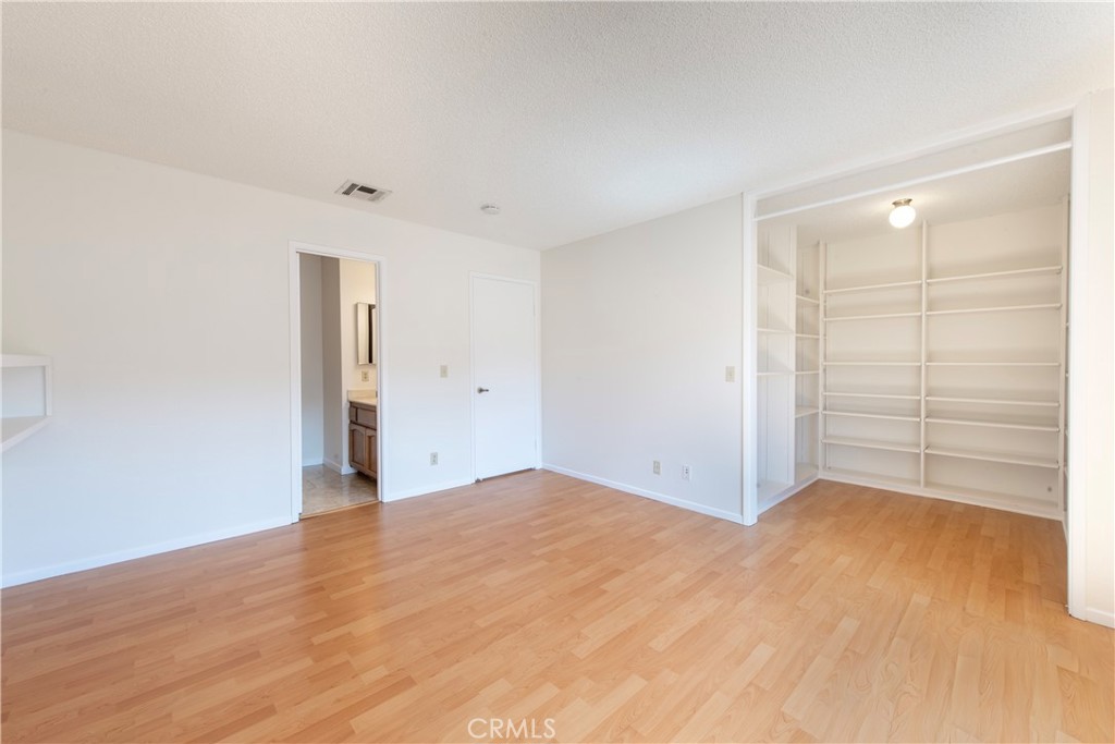 2527 Artesia 67