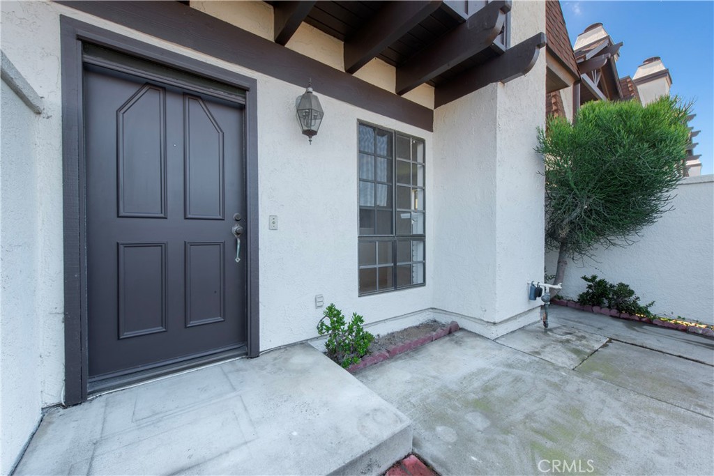 2527 Artesia 67