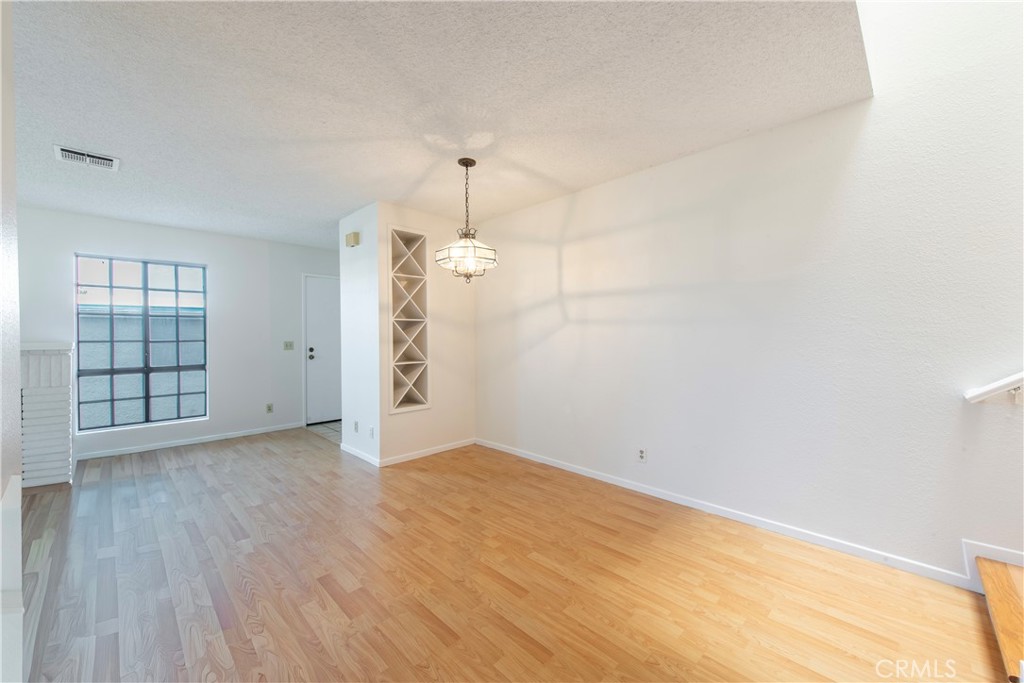 2527 Artesia 67