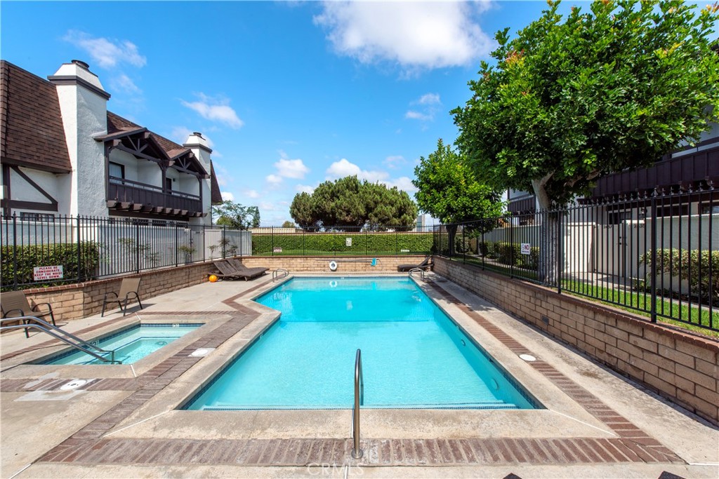 2527 Artesia 67