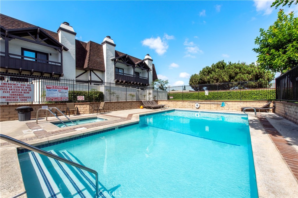2527 Artesia 67
