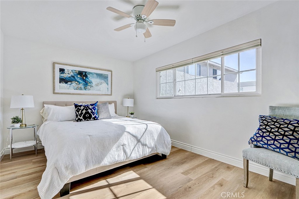 875 W 1st Street