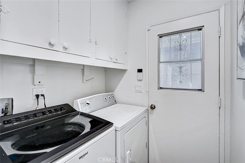 875 W 1st Street