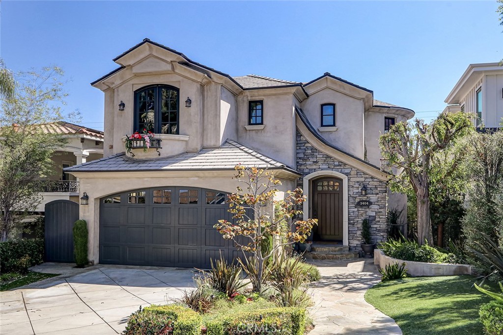 3404 N Poinsettia Avenue