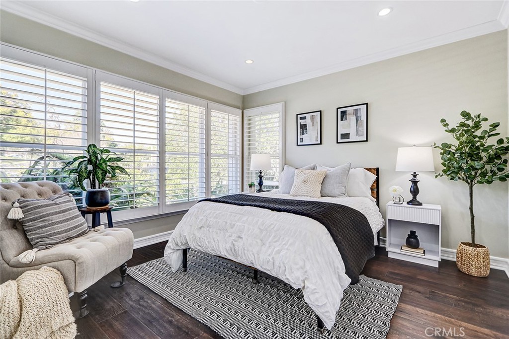 5352 Ironwood Street