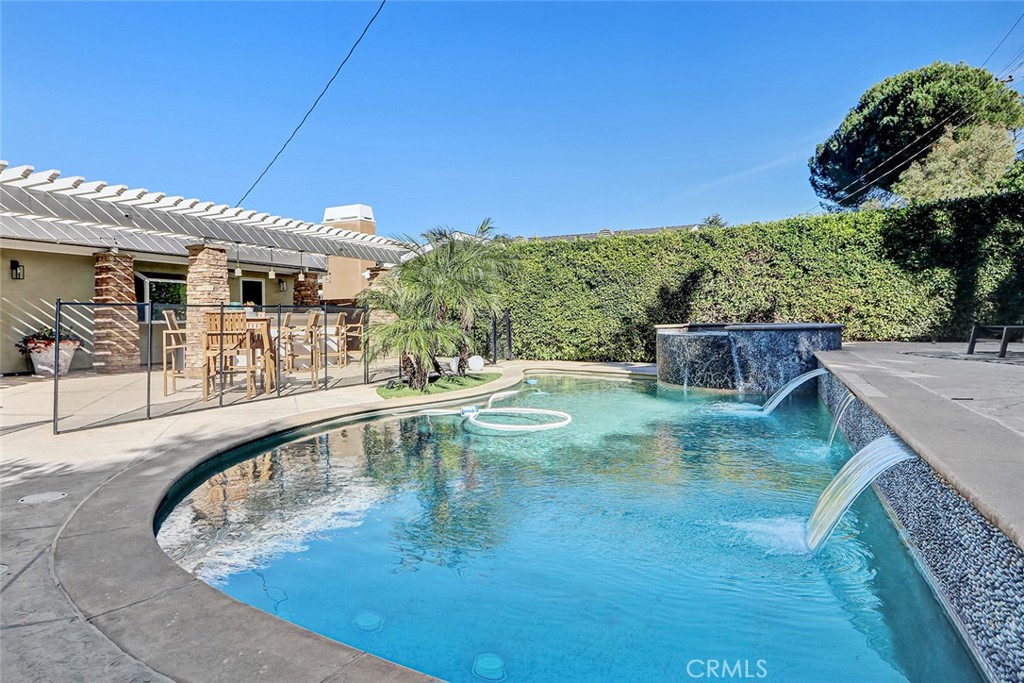 5352 Ironwood Street