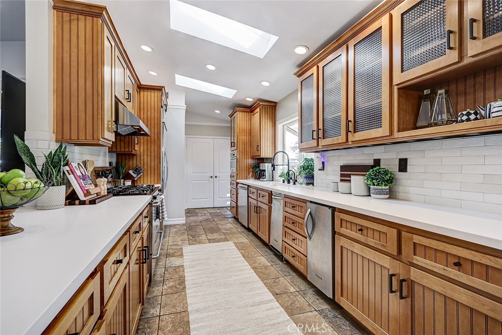 5352 Ironwood Street