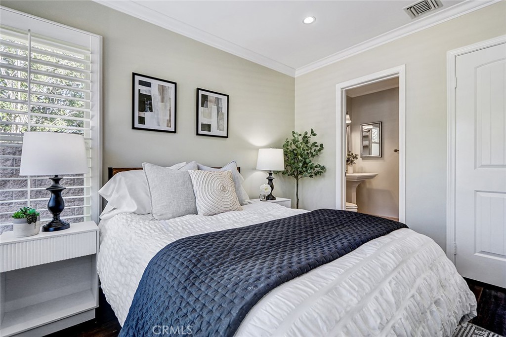 5352 Ironwood Street