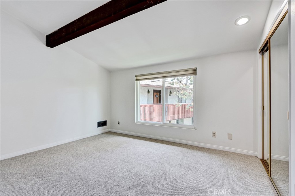 5650 Sumner Way 308