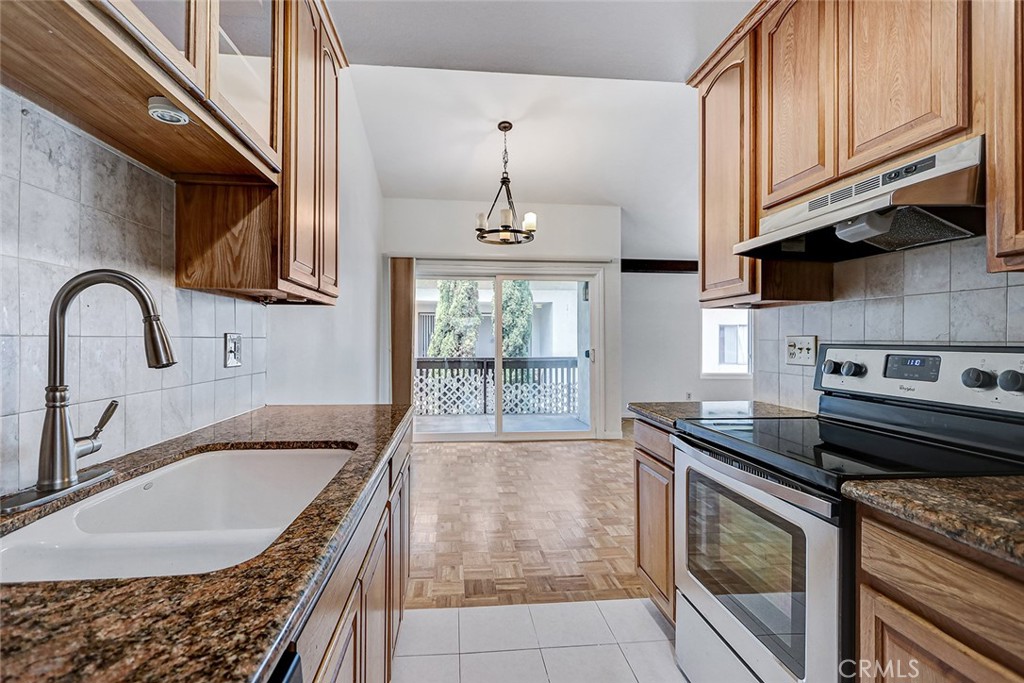 5650 Sumner Way 308