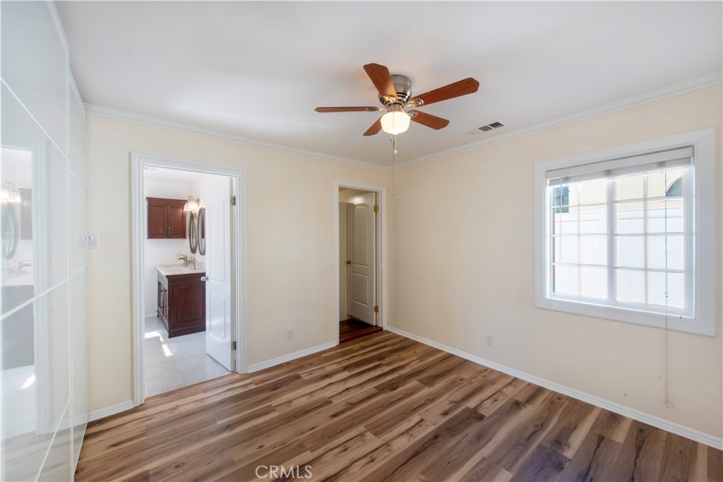 3403 W 187th