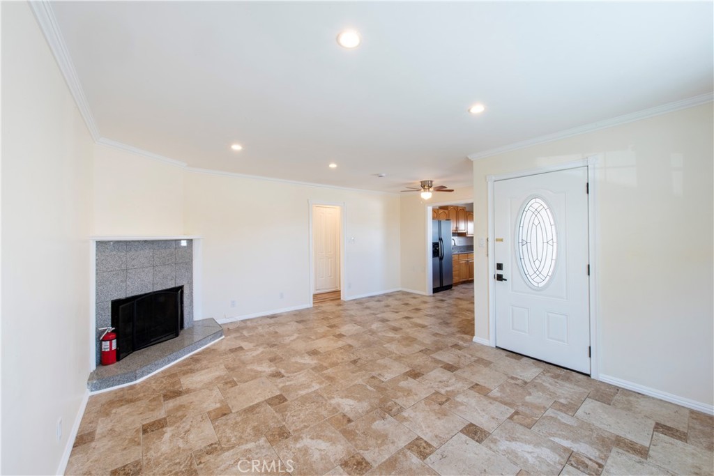 3403 W 187th