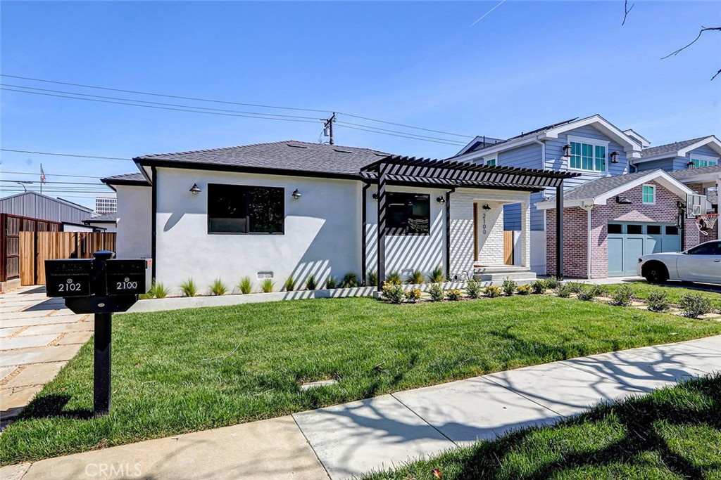 2100 Wendy Way