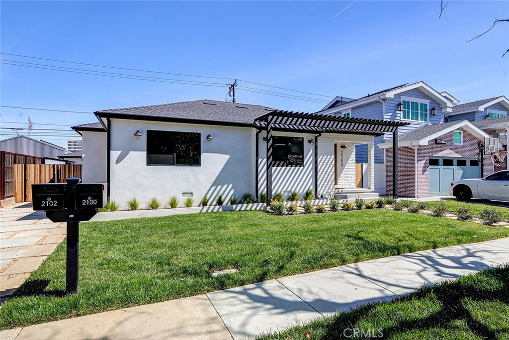 2100 Wendy Way