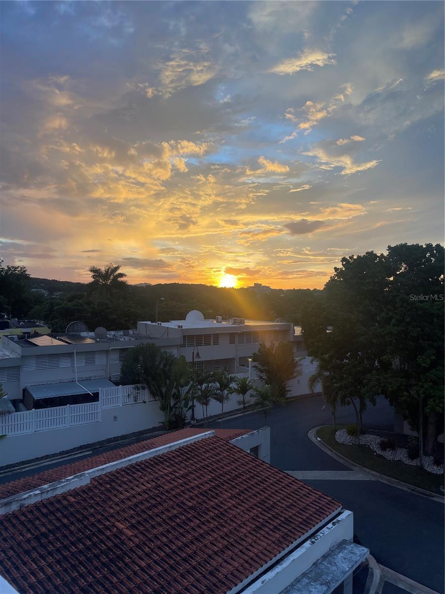 9VF8+4CQ 197 CARR 833 ST #H-2