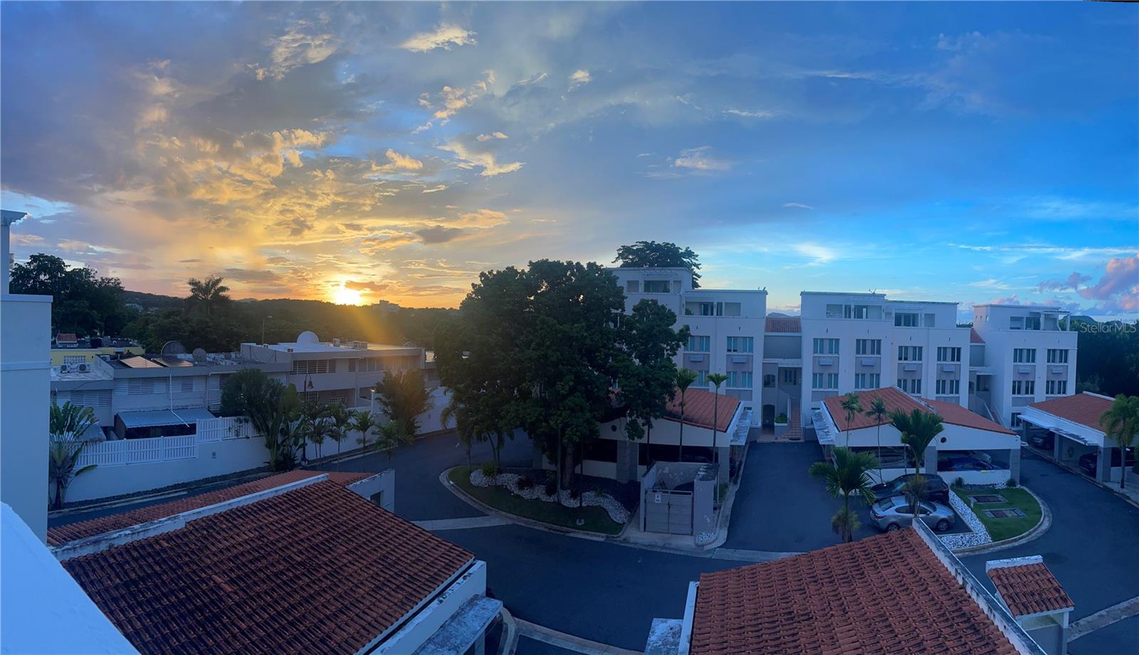 9VF8+4CQ 197 CARR 833 ST #H-2