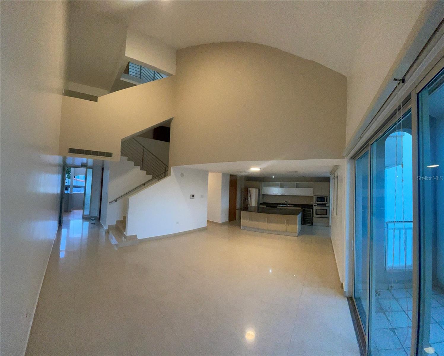 9VF8+4CQ 197 CARR 833 ST #H-2