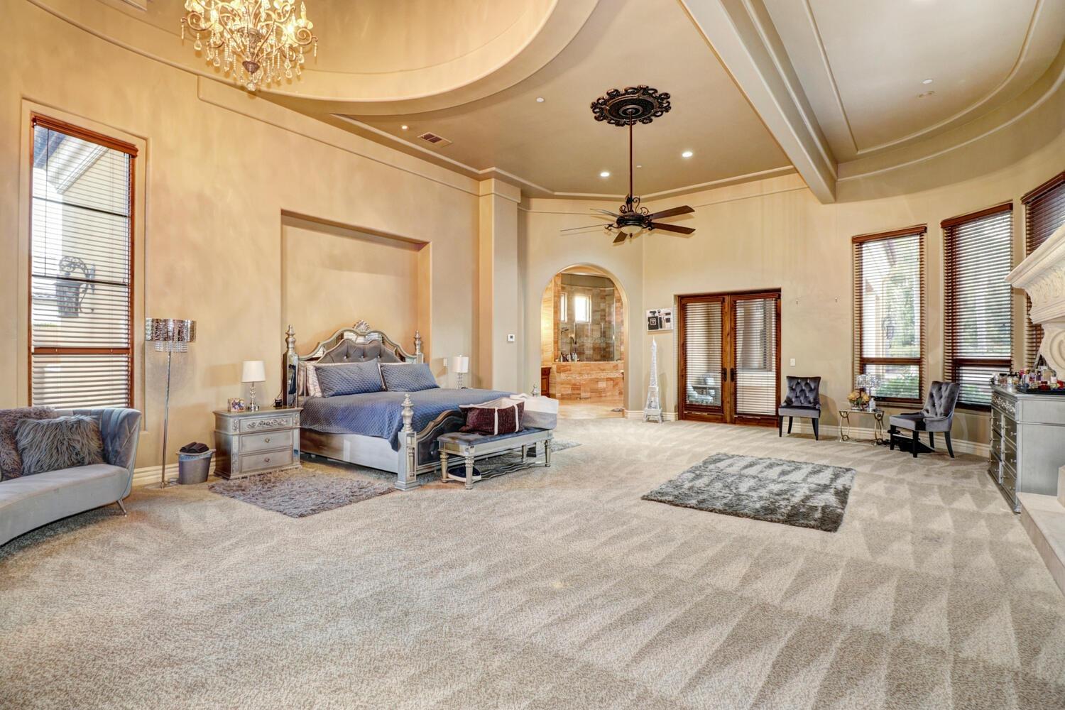 8815 Bella Terra Place