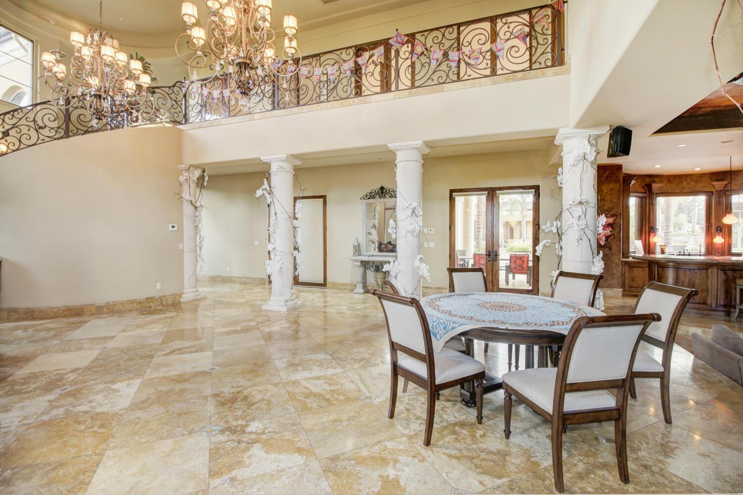 8815 Bella Terra Place