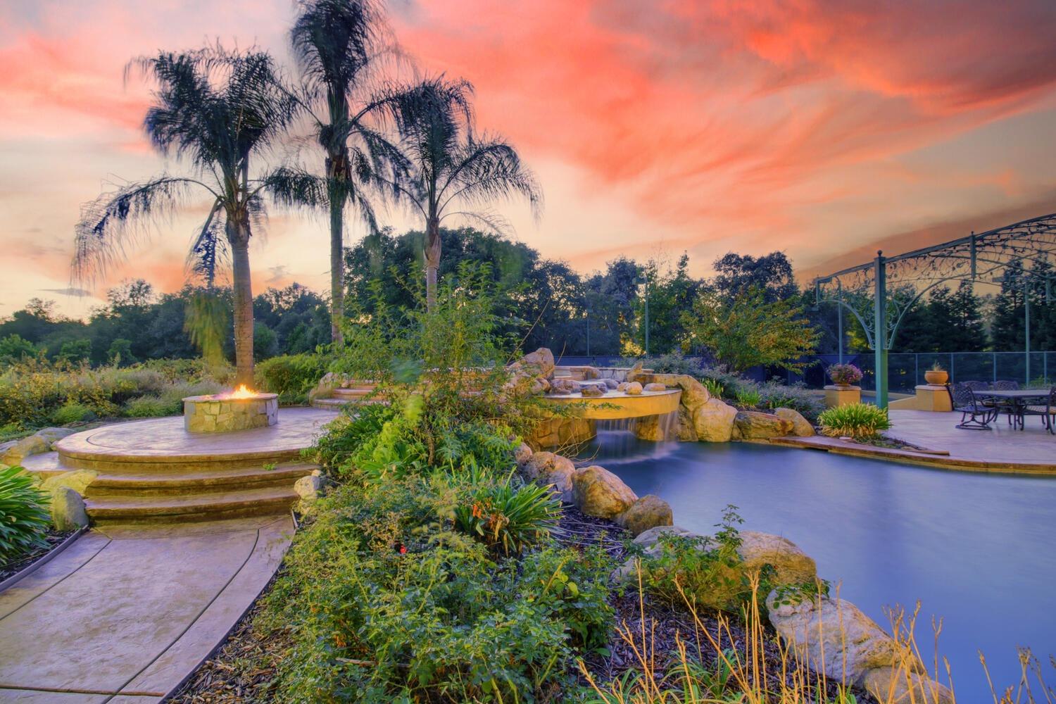 8815 Bella Terra Place