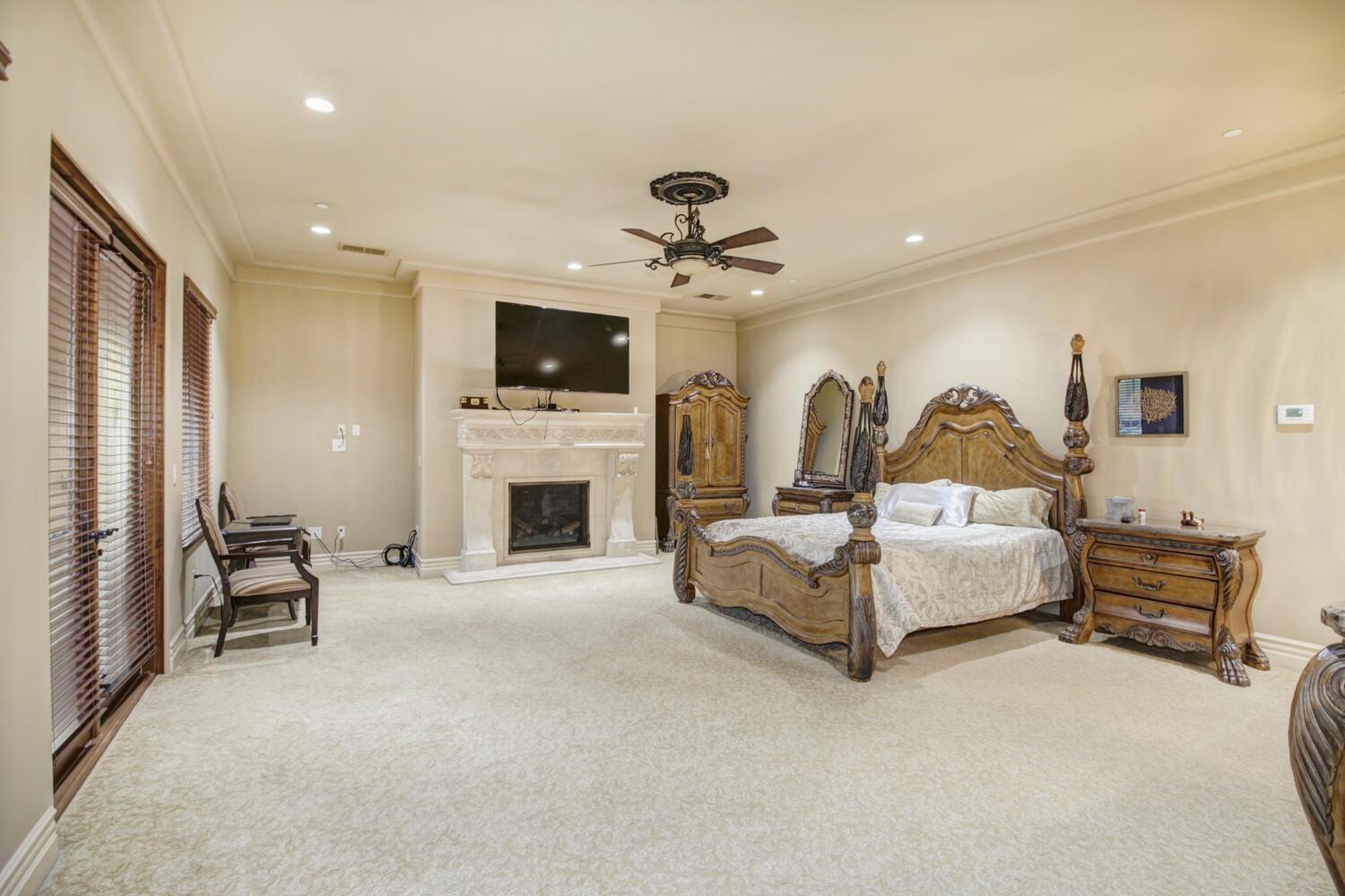 8815 Bella Terra Place