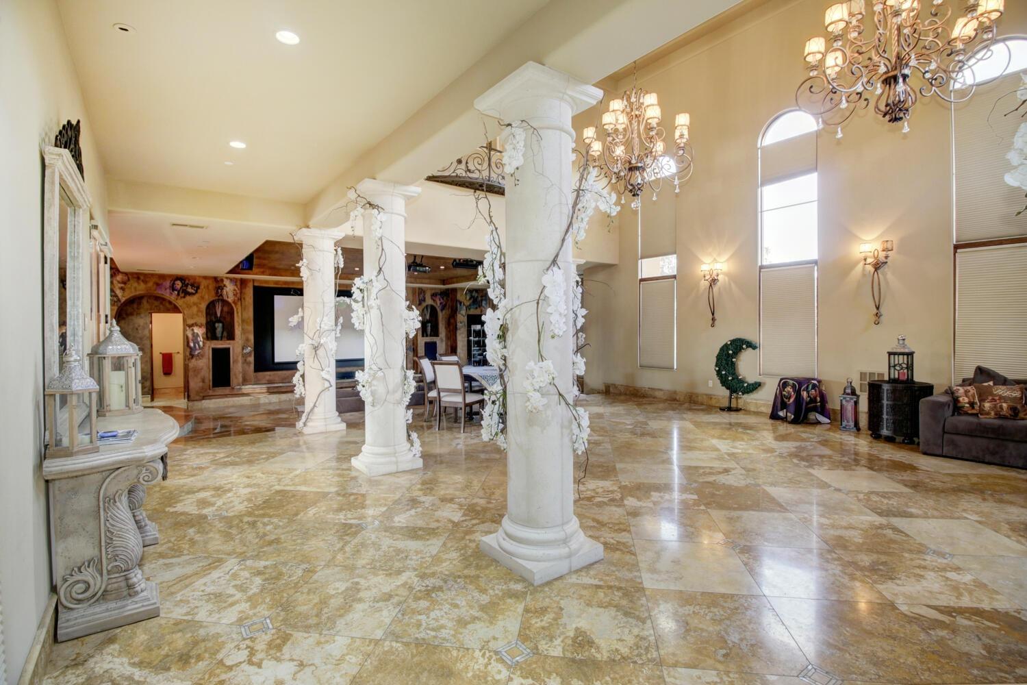 8815 Bella Terra Place