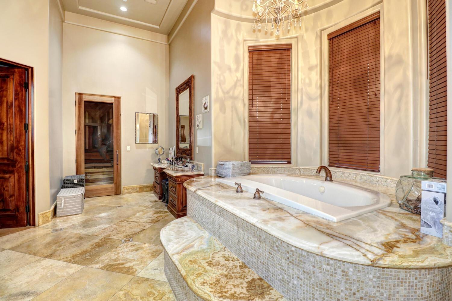 8815 Bella Terra Place