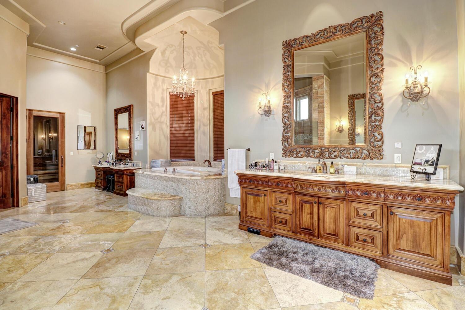 8815 Bella Terra Place