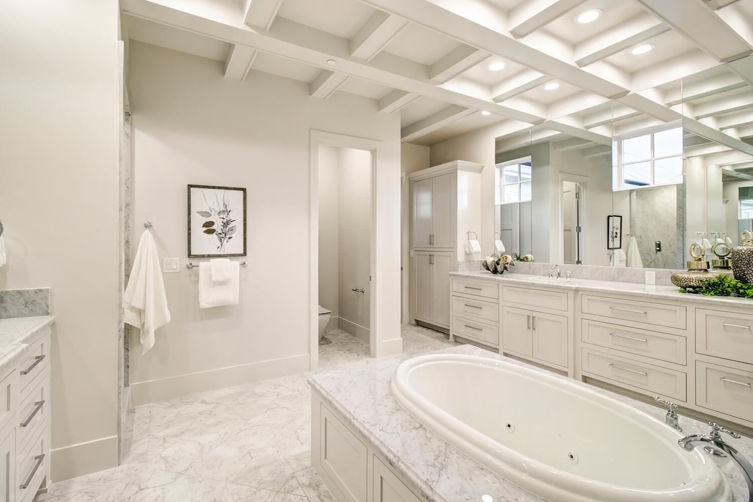 5500 Oakbrooke Court