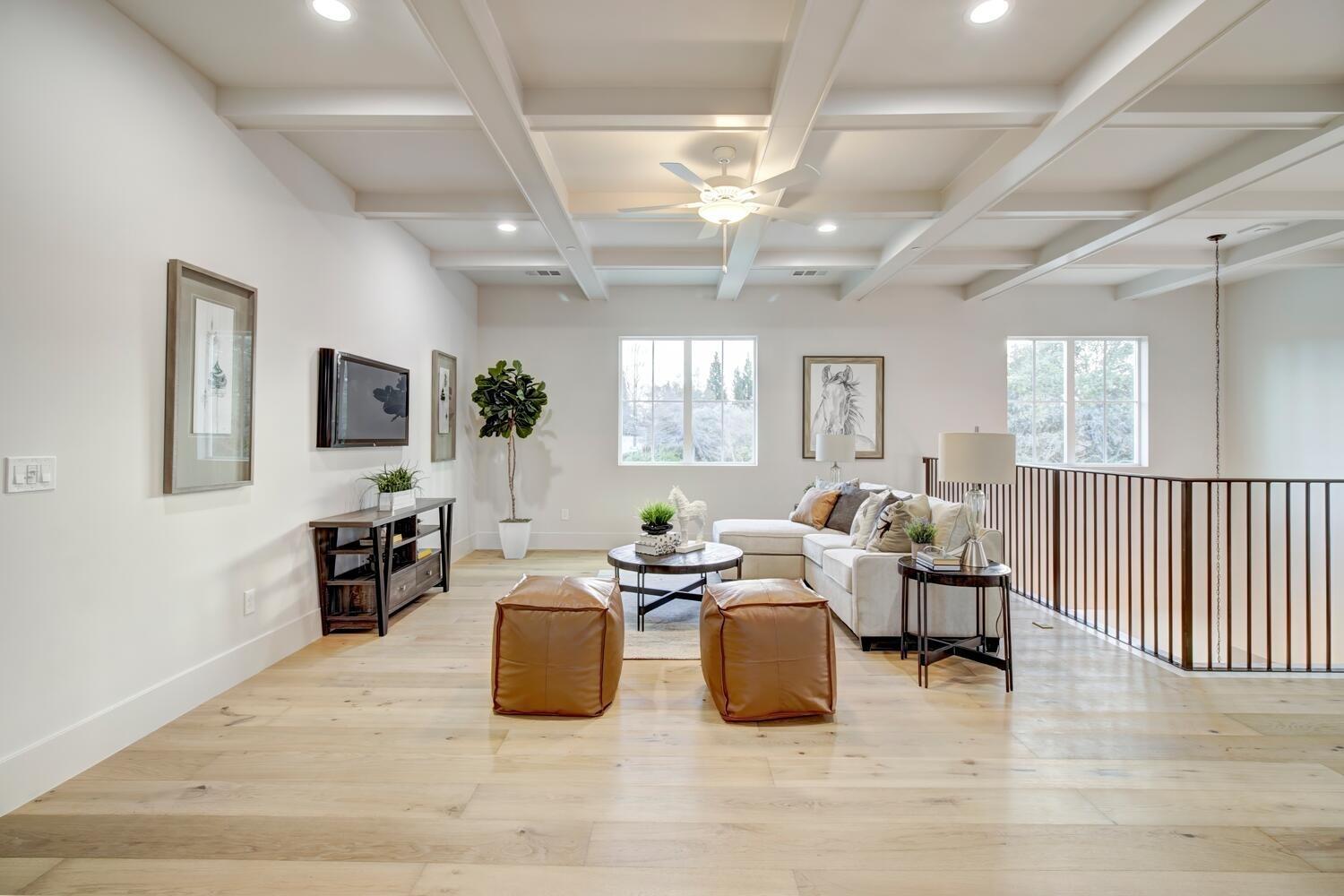 5500 Oakbrooke Court