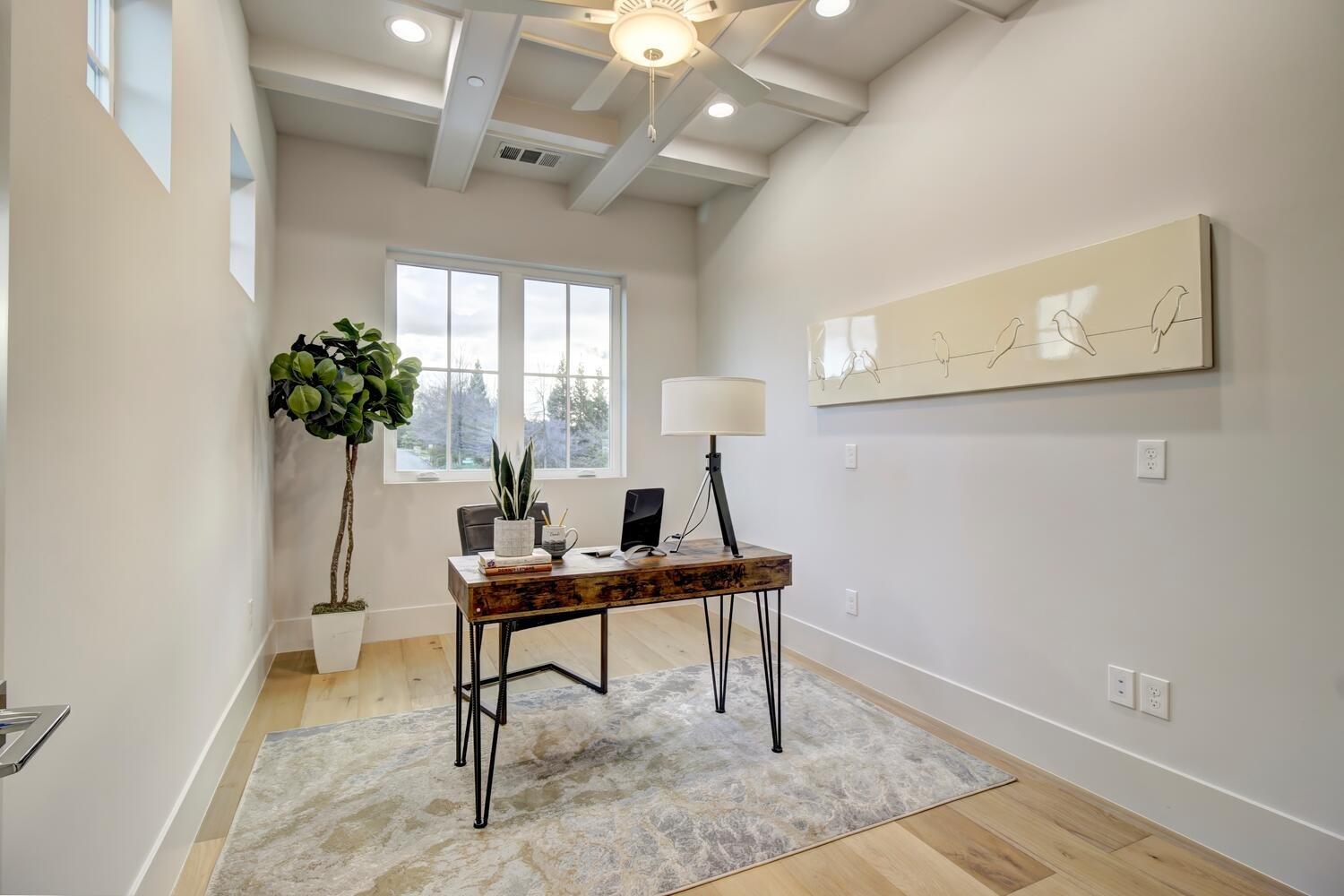 5500 Oakbrooke Court