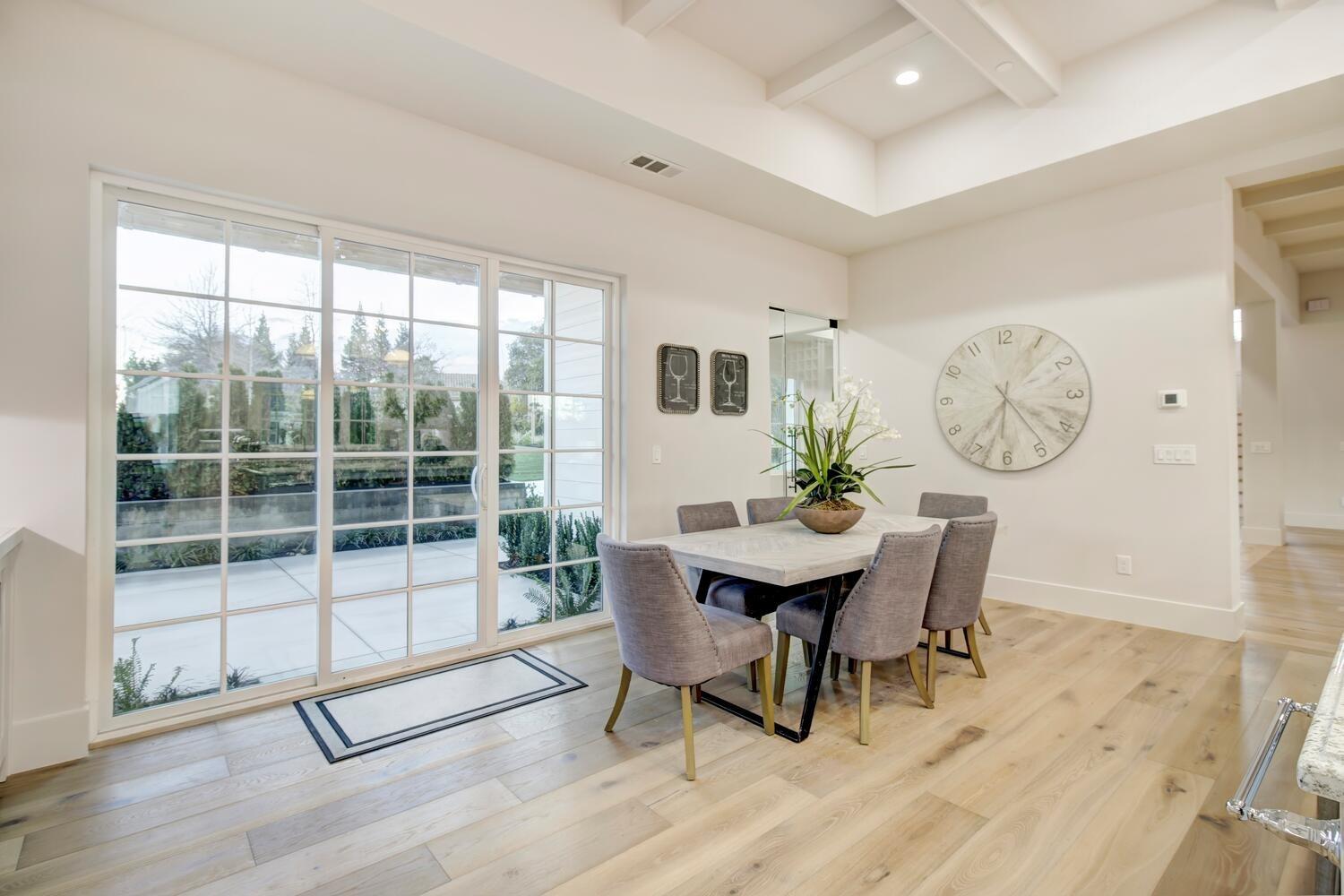 5500 Oakbrooke Court