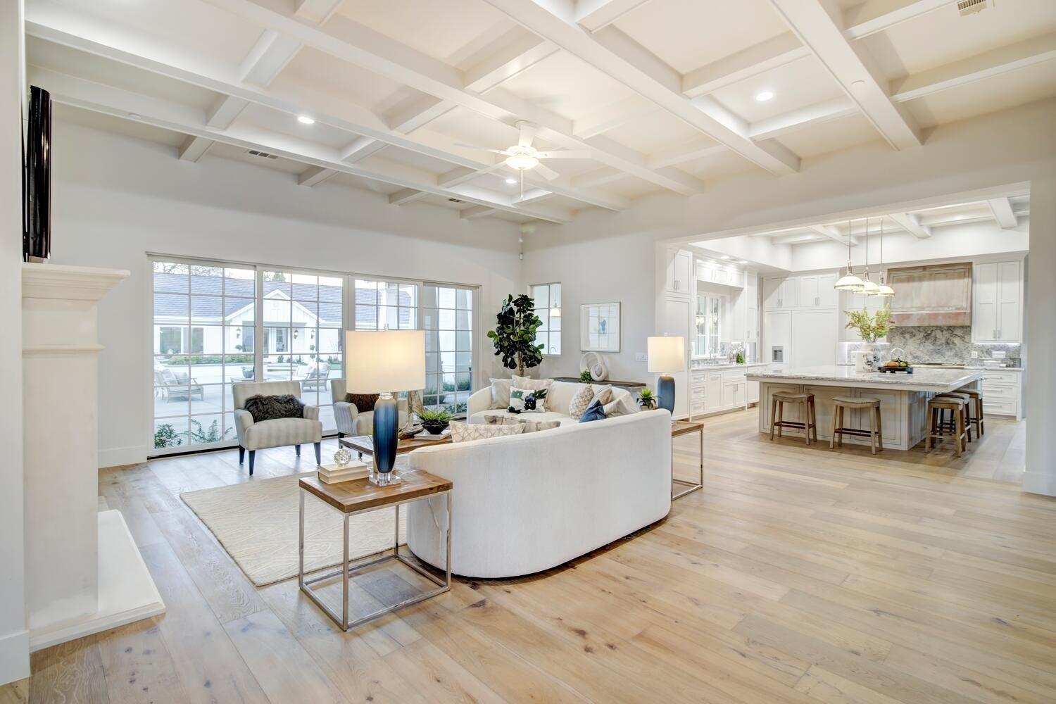 5500 Oakbrooke Court