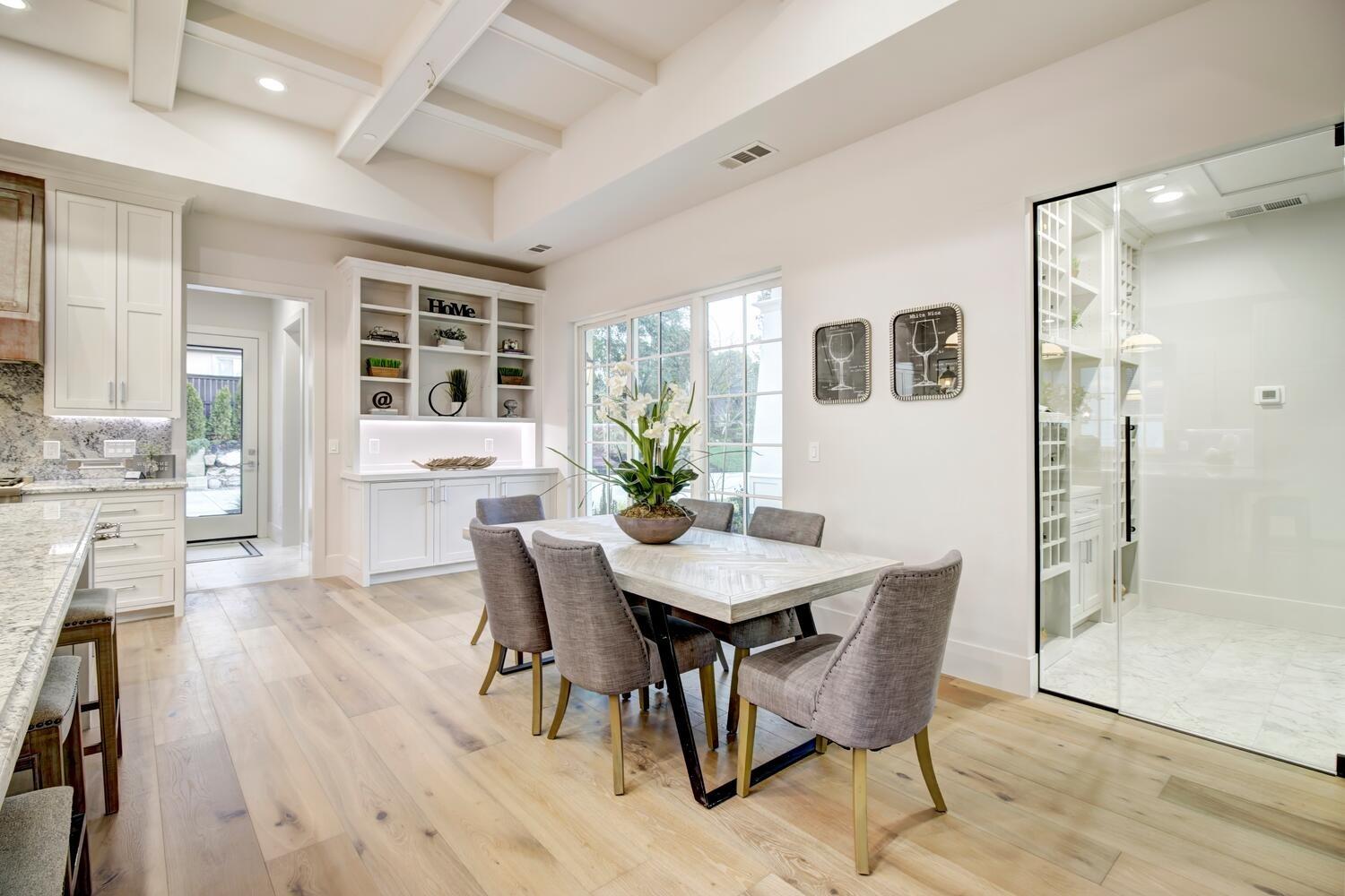 5500 Oakbrooke Court