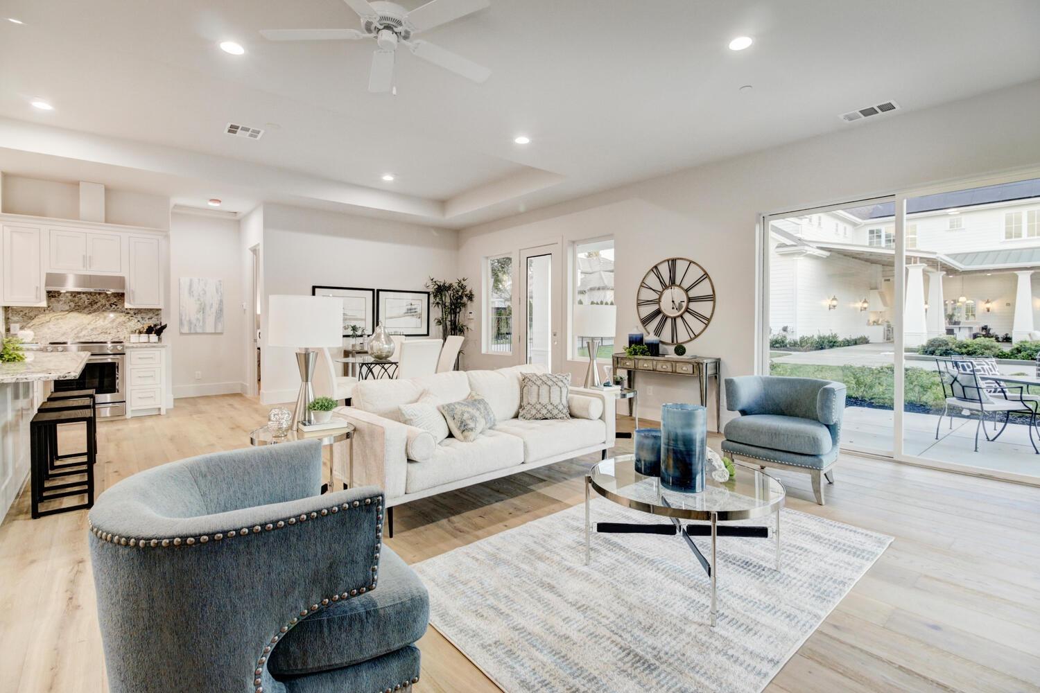 5500 Oakbrooke Court