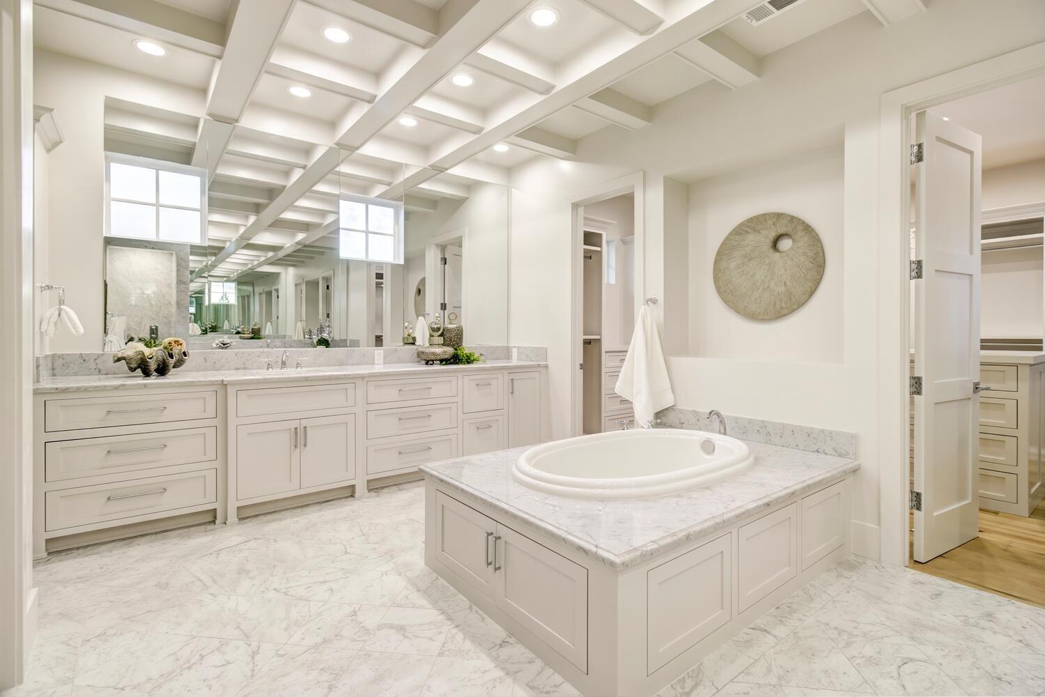 5500 Oakbrooke Court