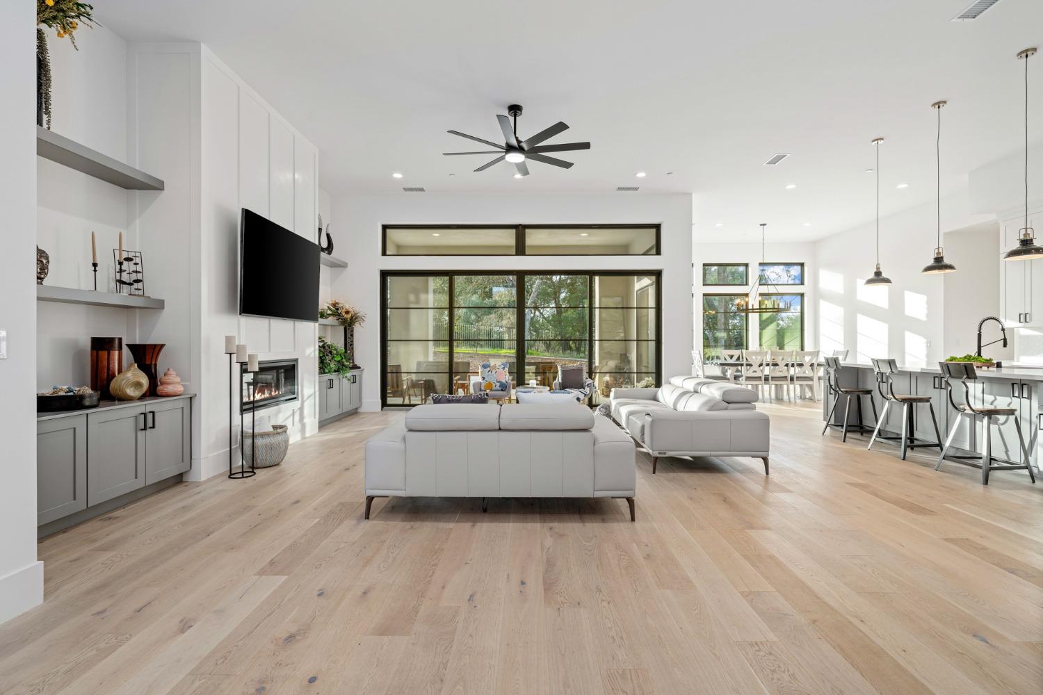 23704 Ironwood Court